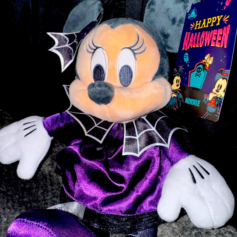 Disney parks Minnie Mouse Halloween Disney plush